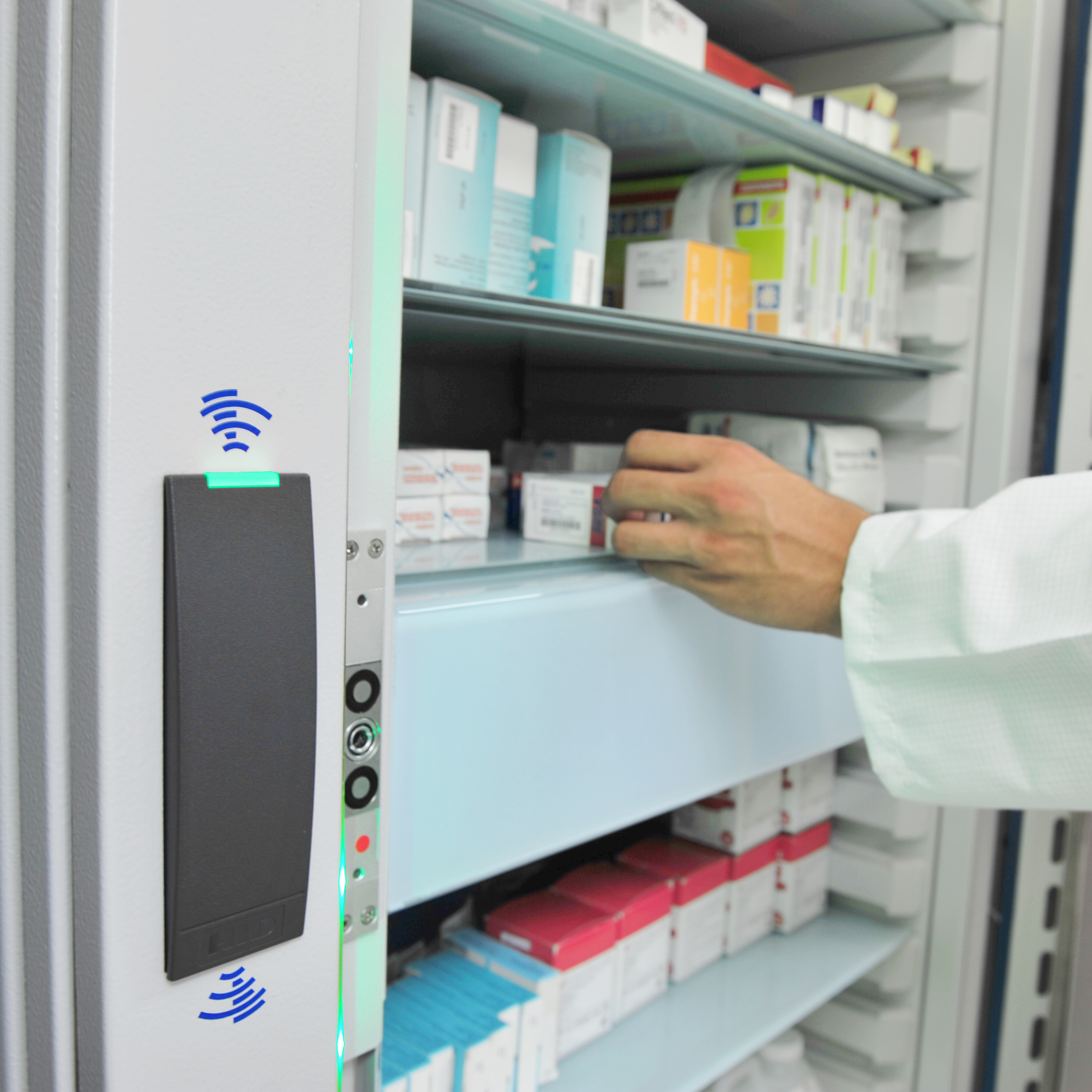 Armários Inteligentes RFID 